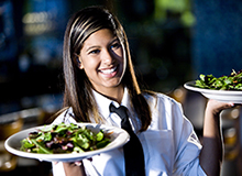 Bezpečnost práce v restauraci a kuchyni. Jaké jsou povinnosti na BOZP při hostinské činnosti?
